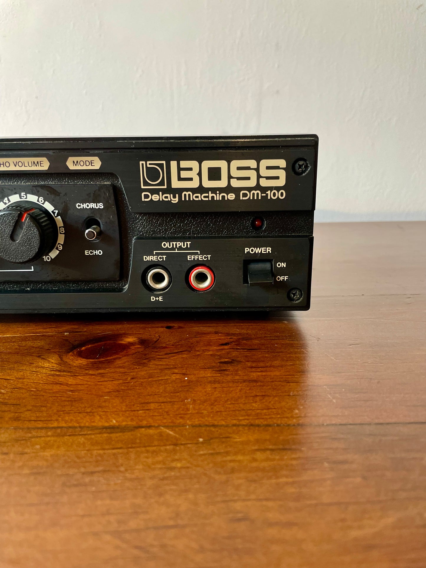 Boss DM-100 Delay Machine - 1980s