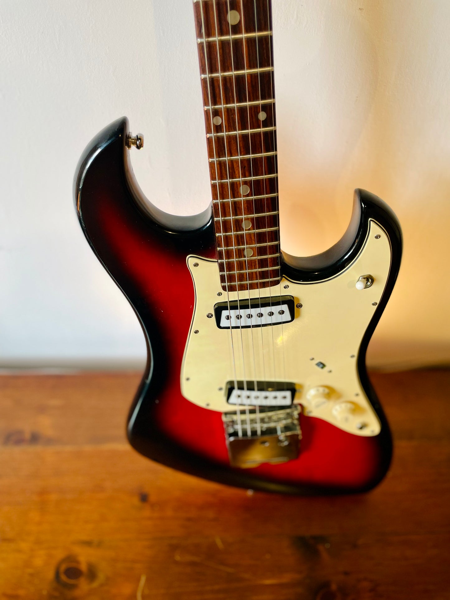 Riviera - Made in Japan - Offset solid body Circa 1970's