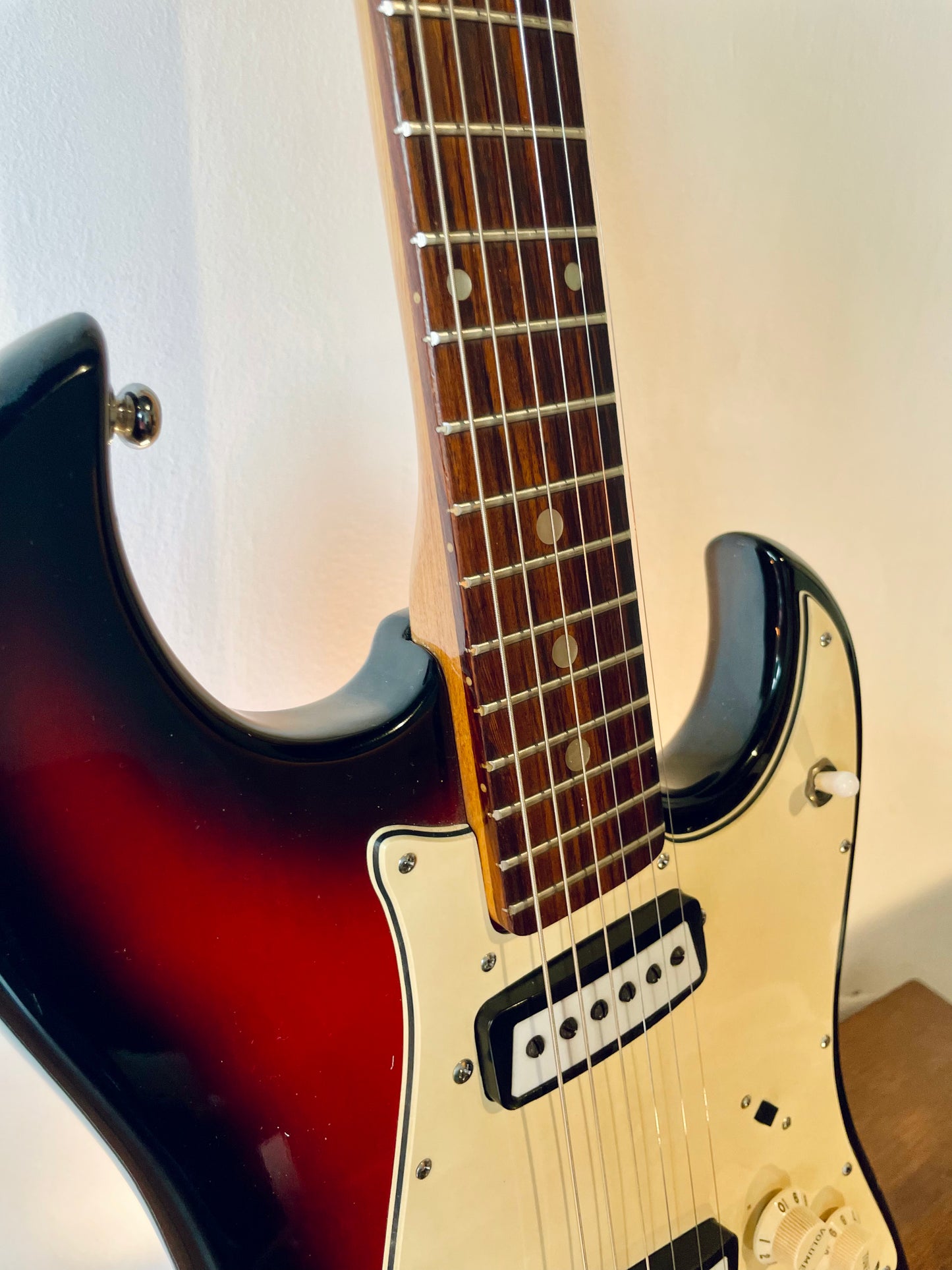 Riviera - Made in Japan - Offset solid body Circa 1970's