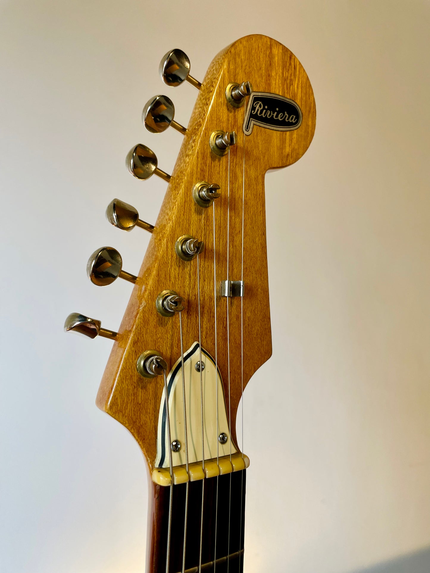 Riviera - Made in Japan - Offset solid body Circa 1970's