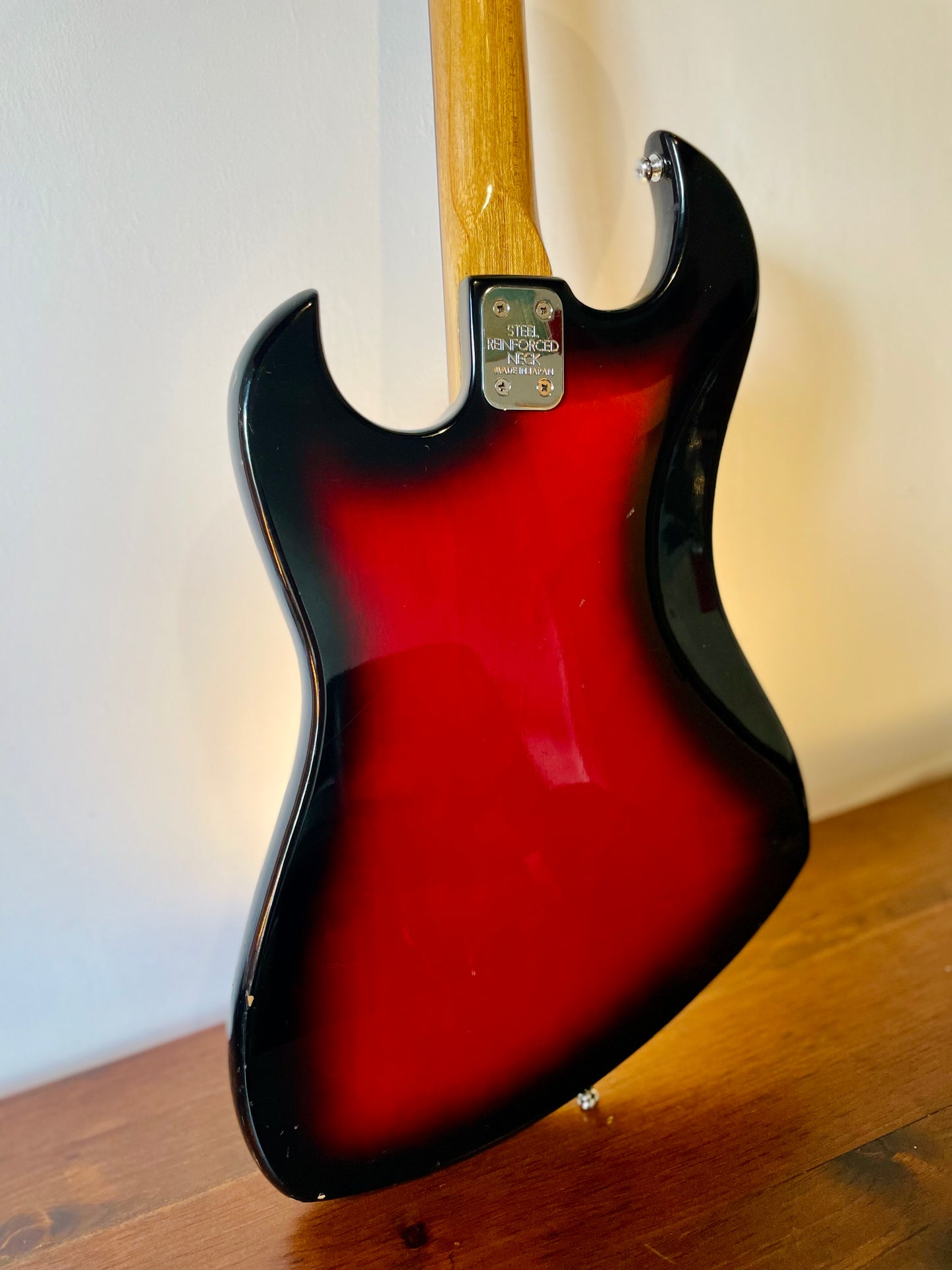 Riviera - Made in Japan - Offset solid body Circa 1970's