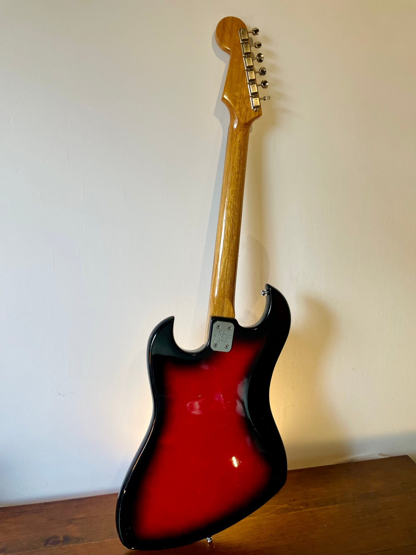 Riviera - Made in Japan - Offset solid body Circa 1970's