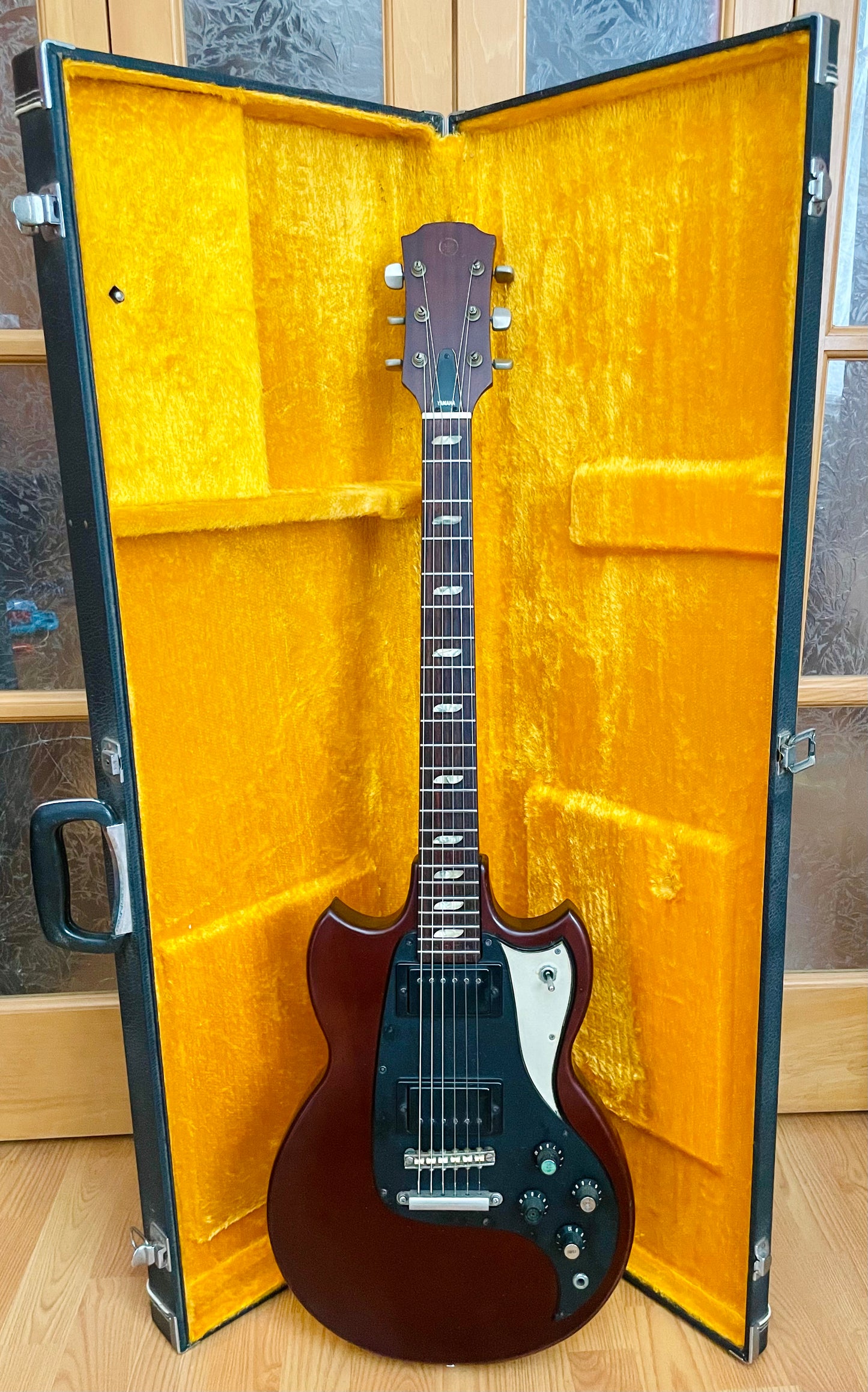 Yamaha SG-35 1975