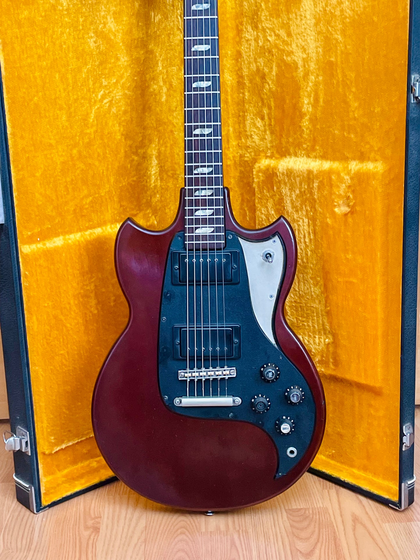 Yamaha SG-35 1975