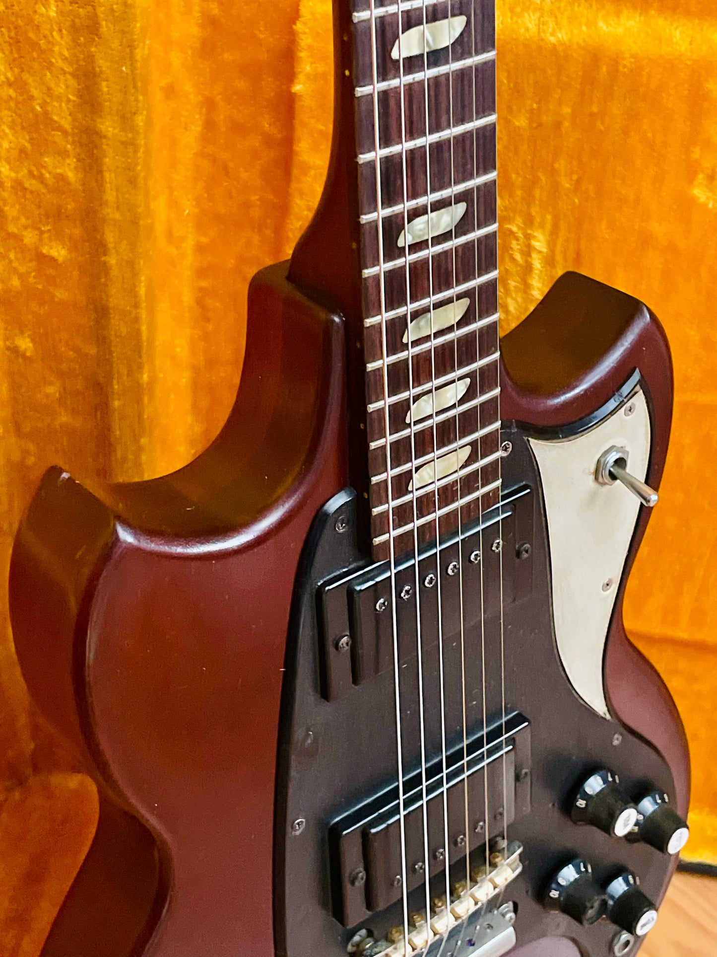 Yamaha SG-35 1975
