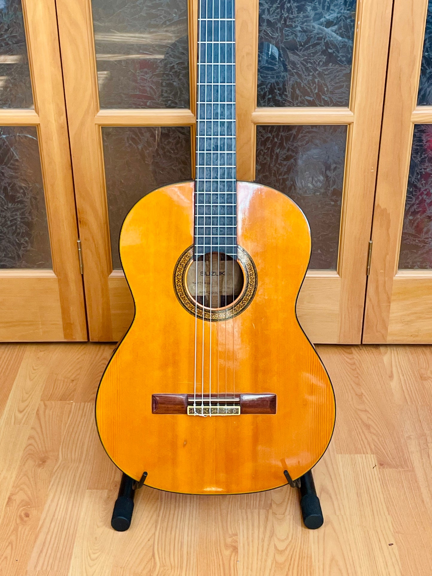 Suzuki Model No C-200 - Classical Guitar Made in Japan 1970s