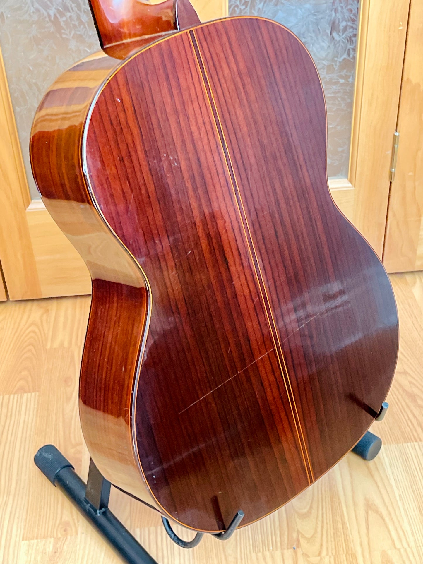 Suzuki Model No C-200 - Classical Guitar Made in Japan 1970s