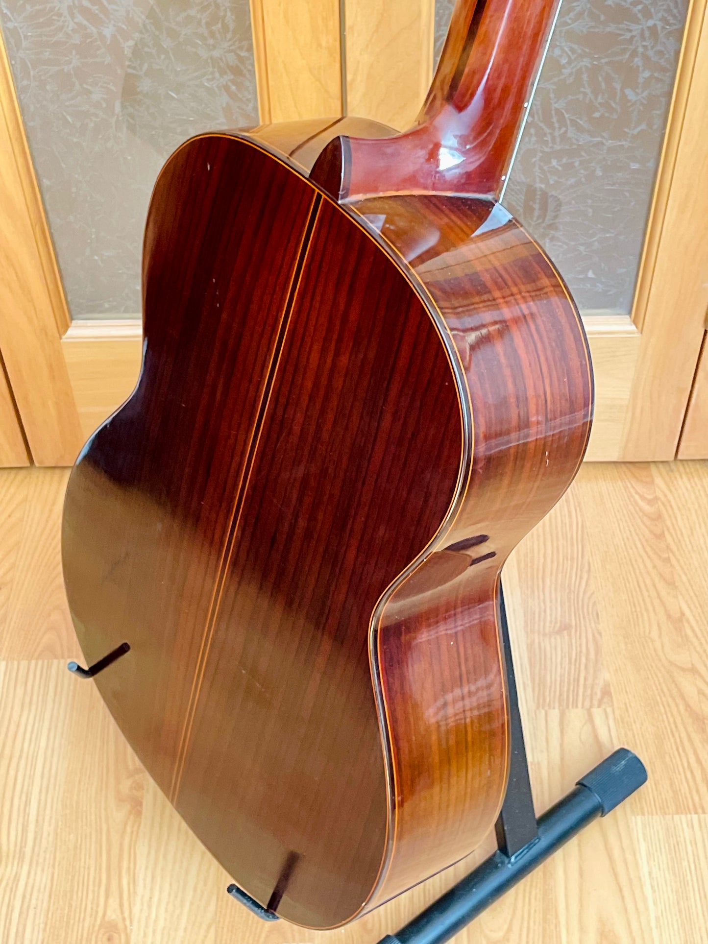 Suzuki Model No C-200 - Classical Guitar Made in Japan 1970s