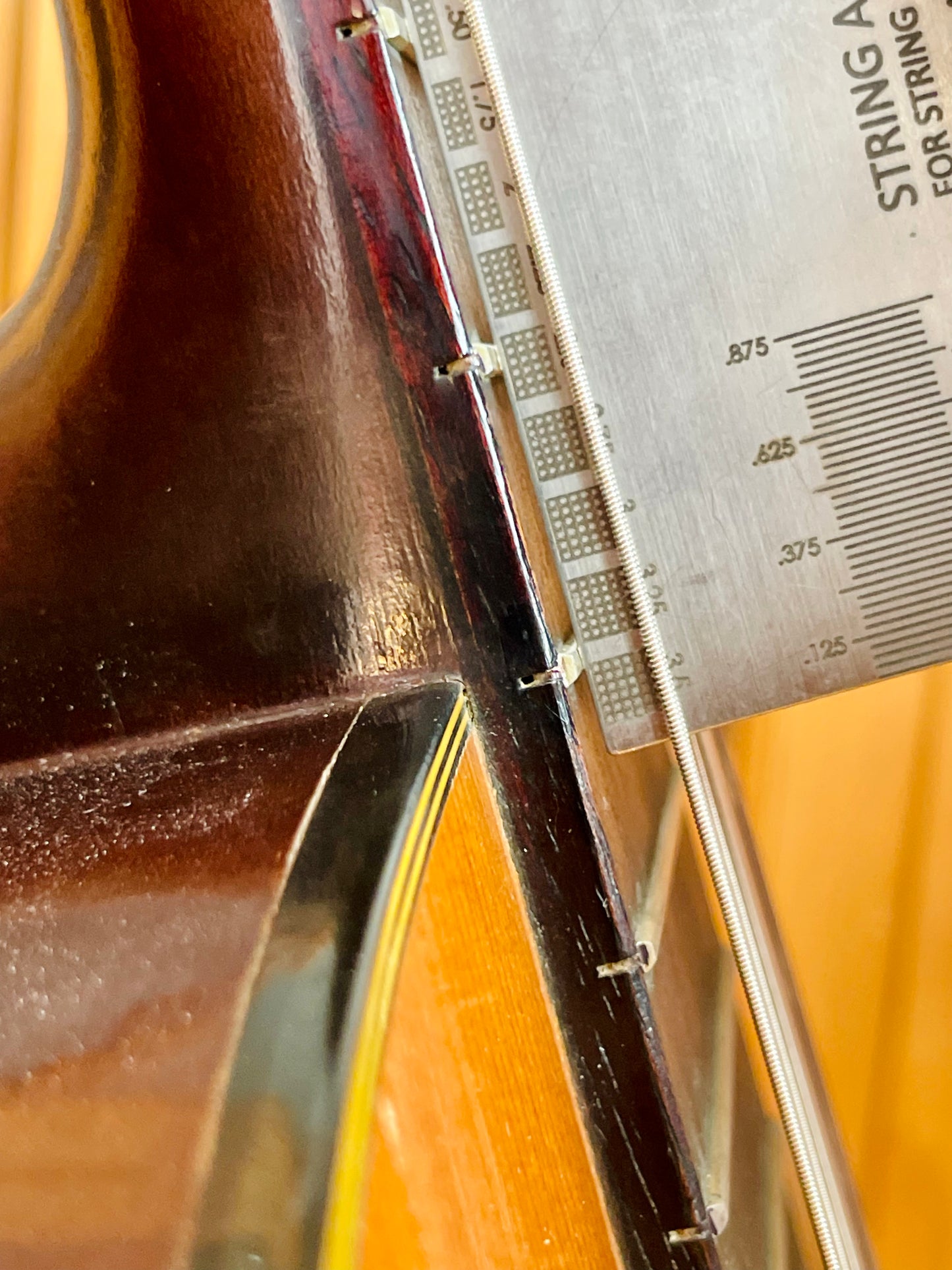 Yamaha No. G-60 Nippon Gakki - Made in Japan c. 1967 - 1973