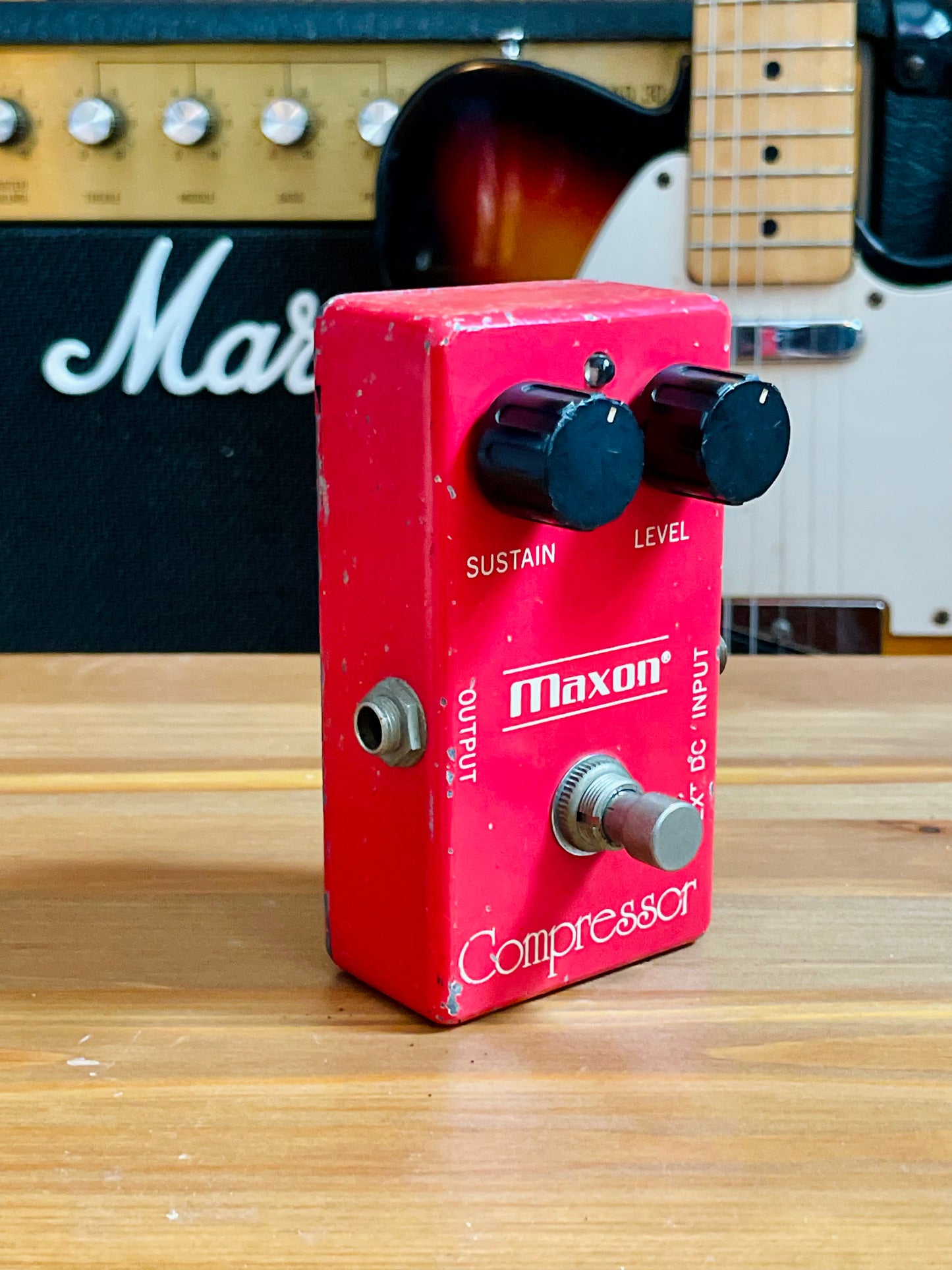 Maxon Compressor CP101 1980s - Red