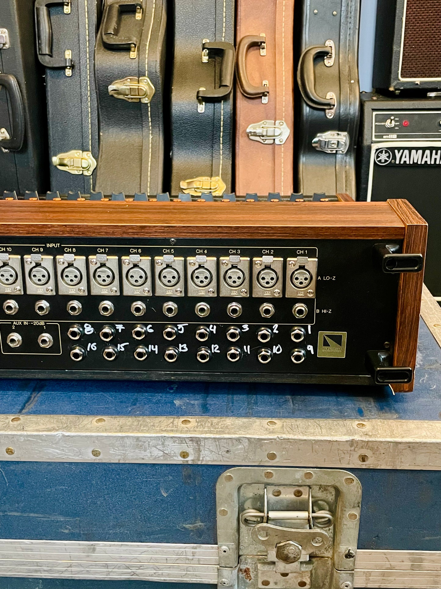 Yamaha MQ1602 "Japa-Neve" Mixer - Fully recapped + Direct-Outs - Tamura transformers, fat Pres. 4 band EQ