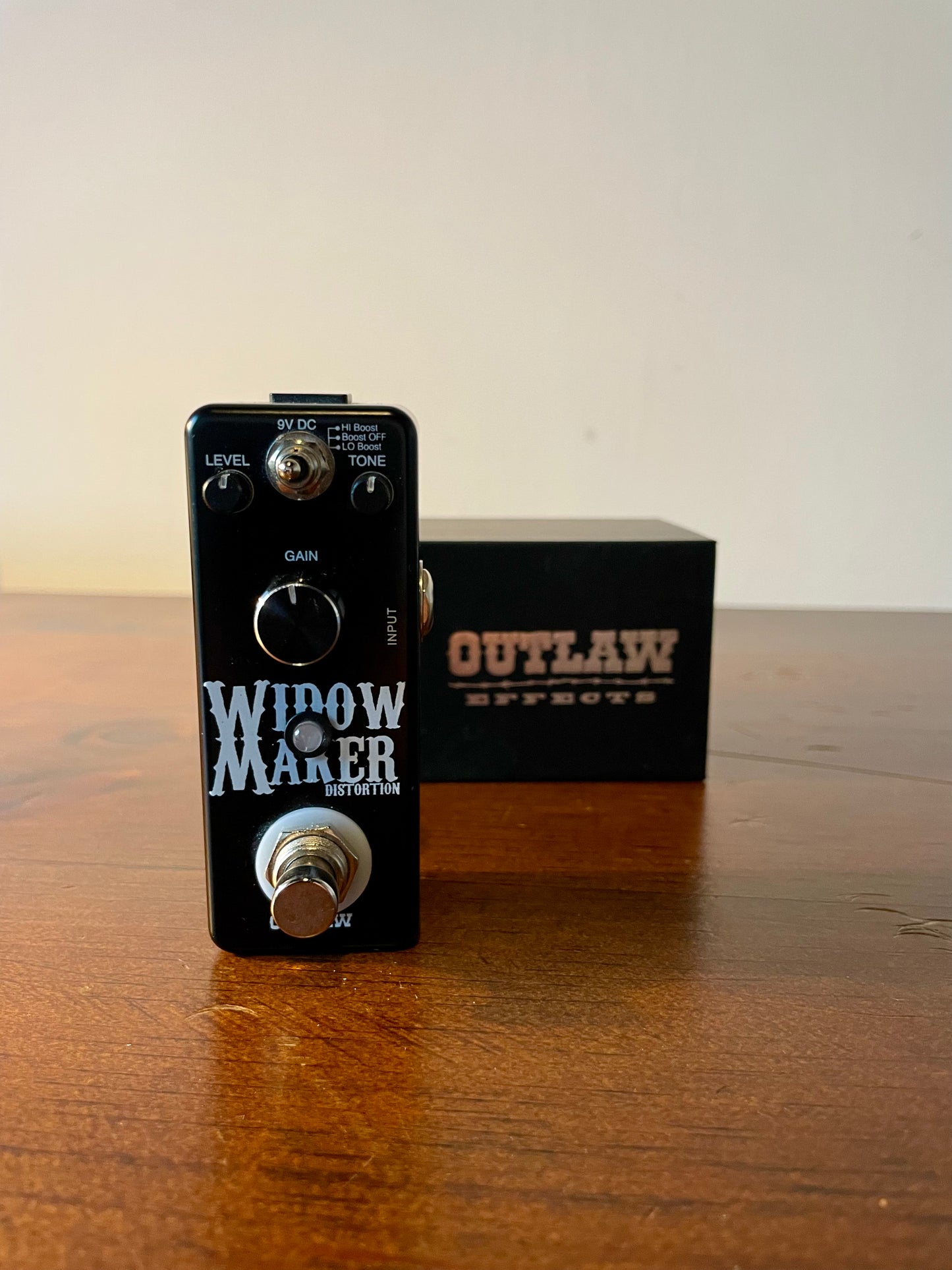 Outlaw Effects Widow Maker Metal Distortion