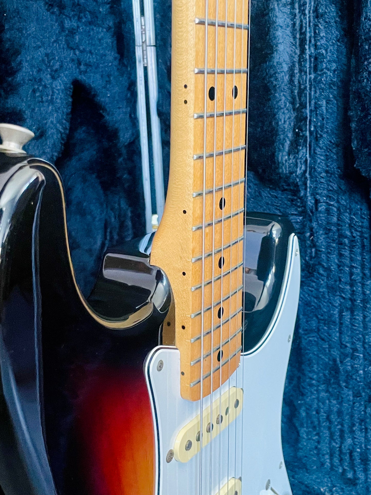 Fender Stratocaster ST-45 Made in Japan 2004 - Sunburst