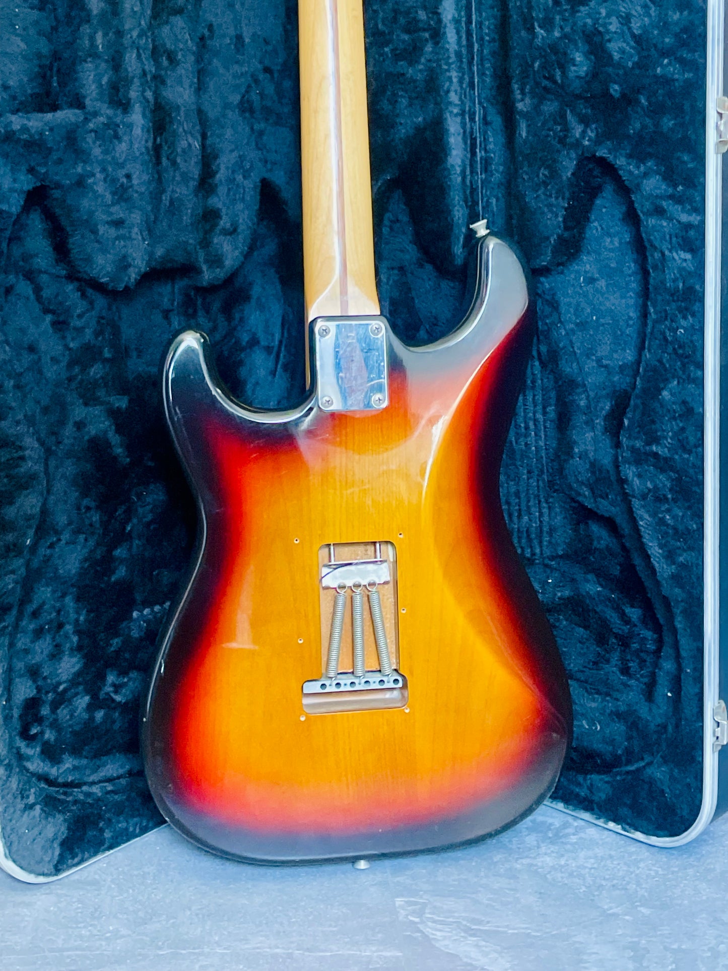 Fender Stratocaster ST-45 Made in Japan 2004 - Sunburst