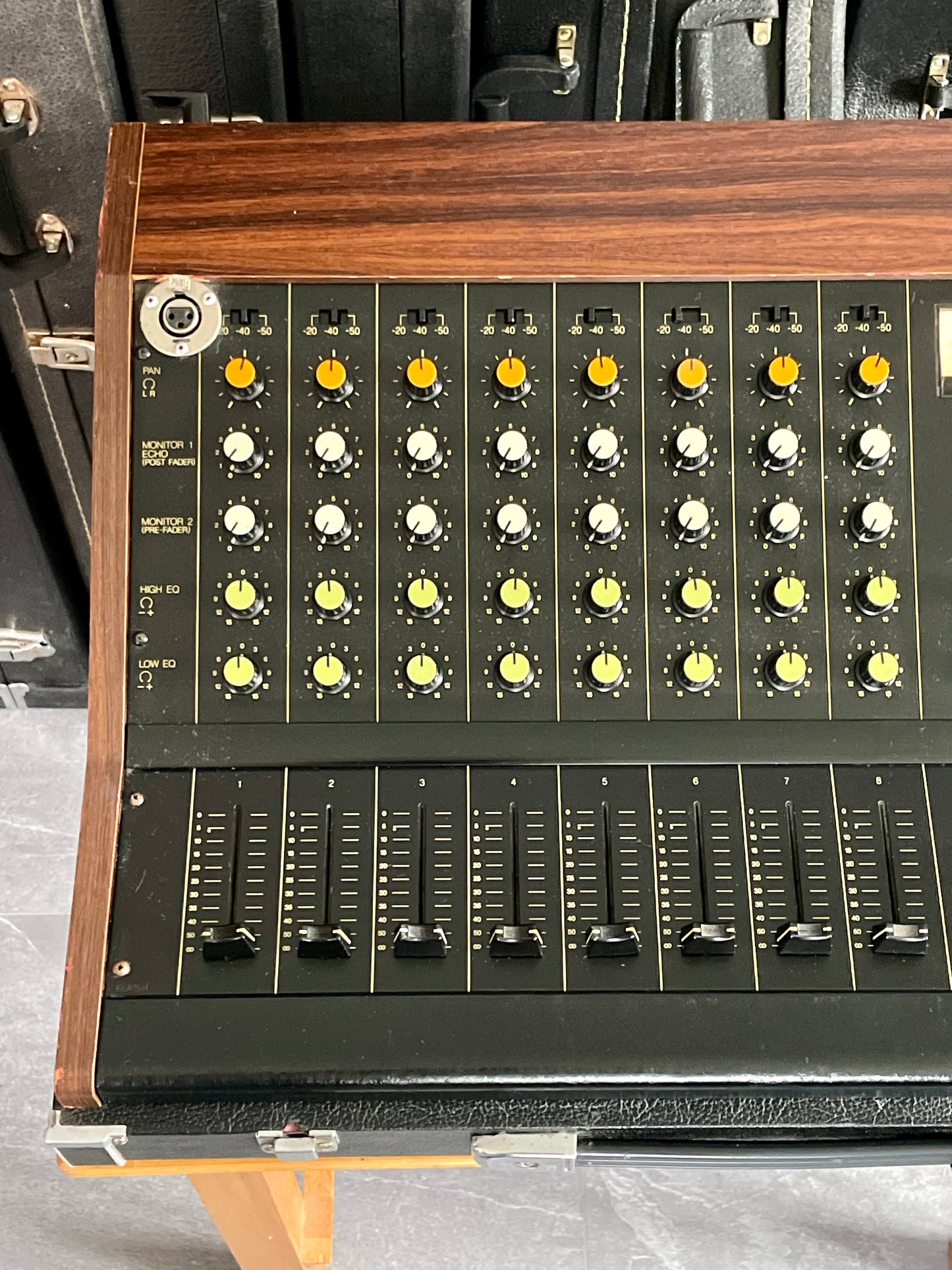 FREE SHIPPING - Yamaha PM-430 "Japa-Neve" fully recapped + Direct-Out Headbangers Mod! Tamura transformers 8-Channel Mixing Console 1970s