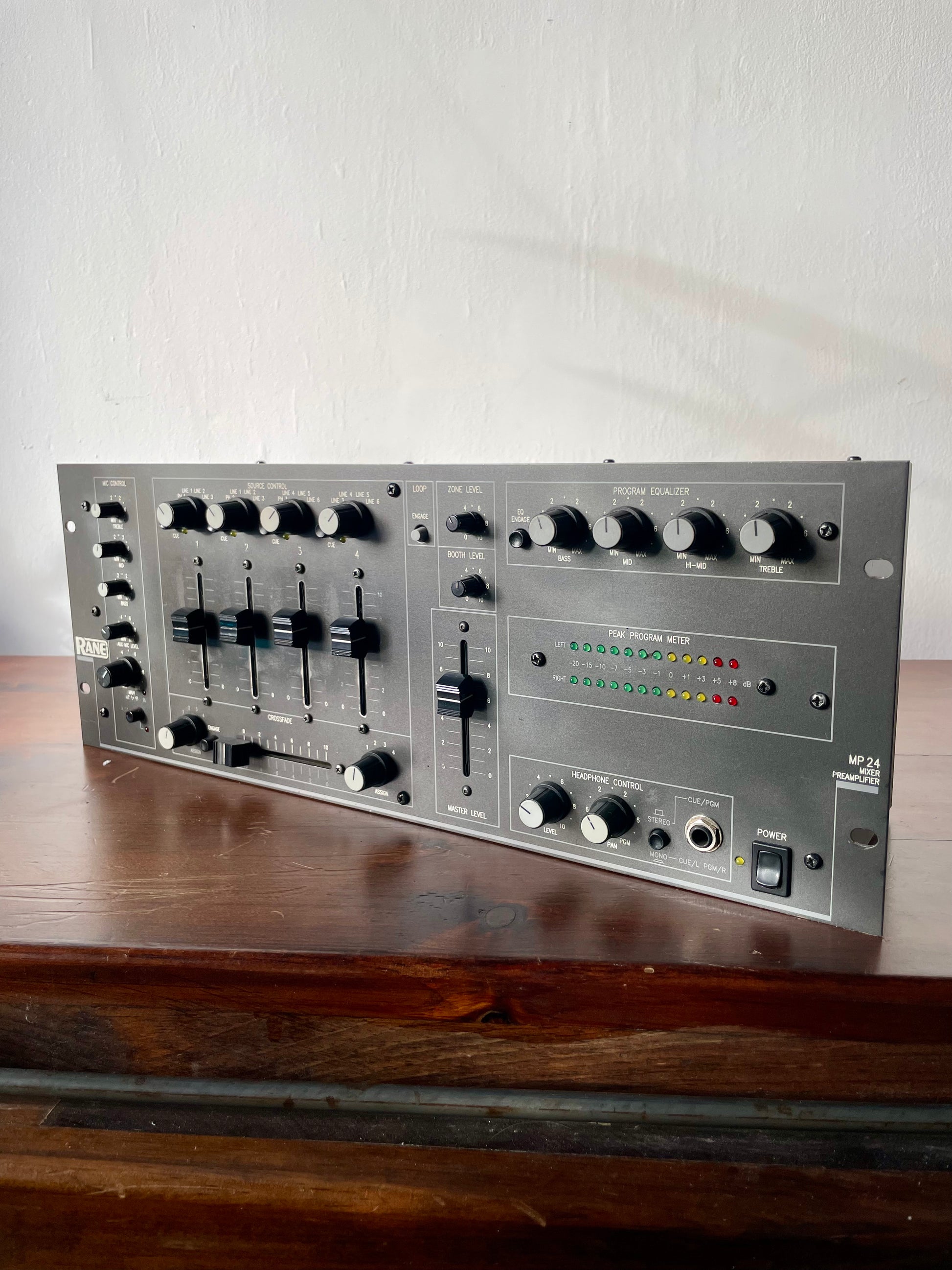 Rane Mp RANE MP 24 Mixer Preamplifier Original Model 1989 in Excellent conditi ...