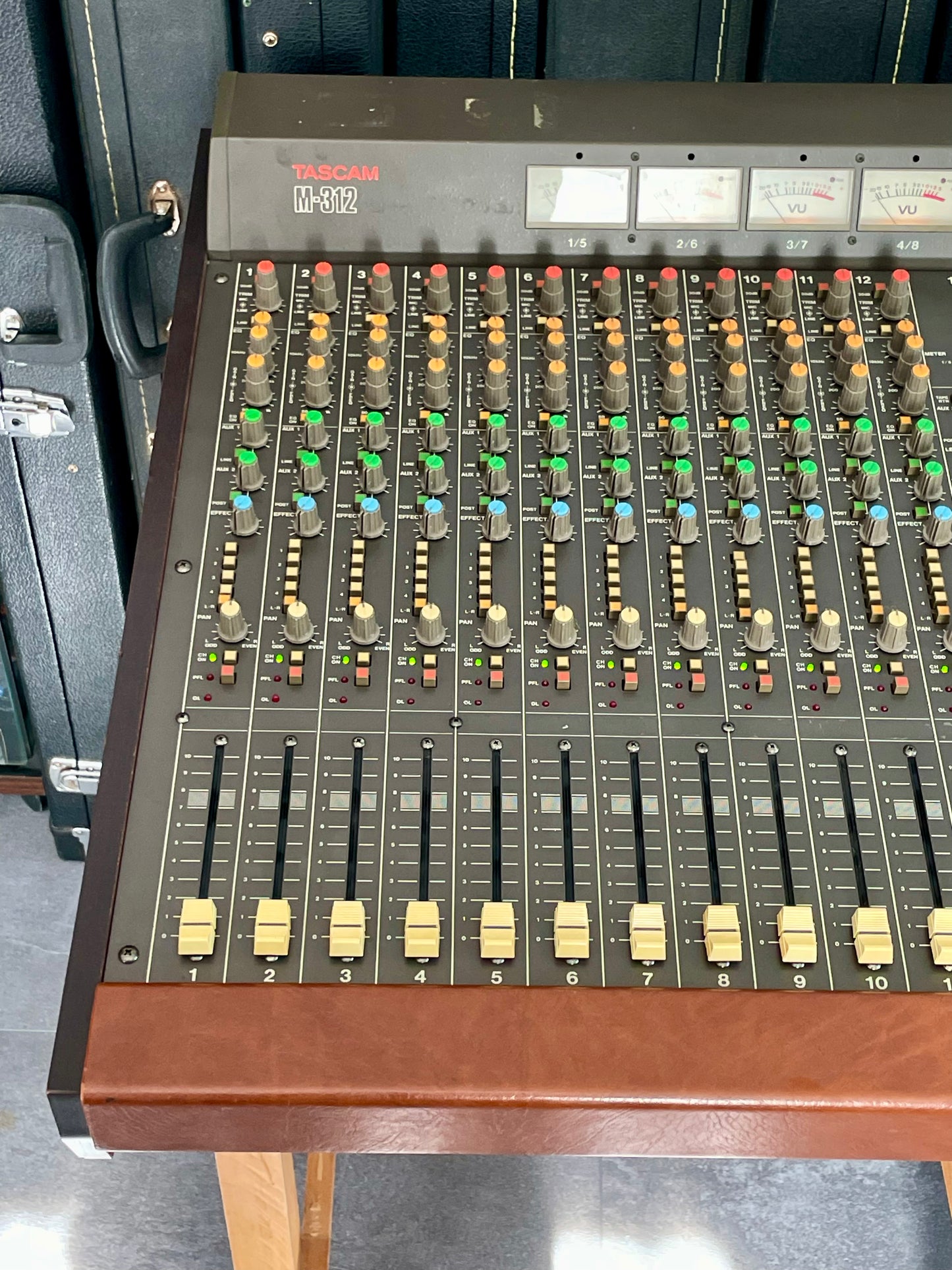 TASCAM M-312 with transformer-balanced direct out CAPI API-style (1983 - 1987) - Fully serviced + recapped