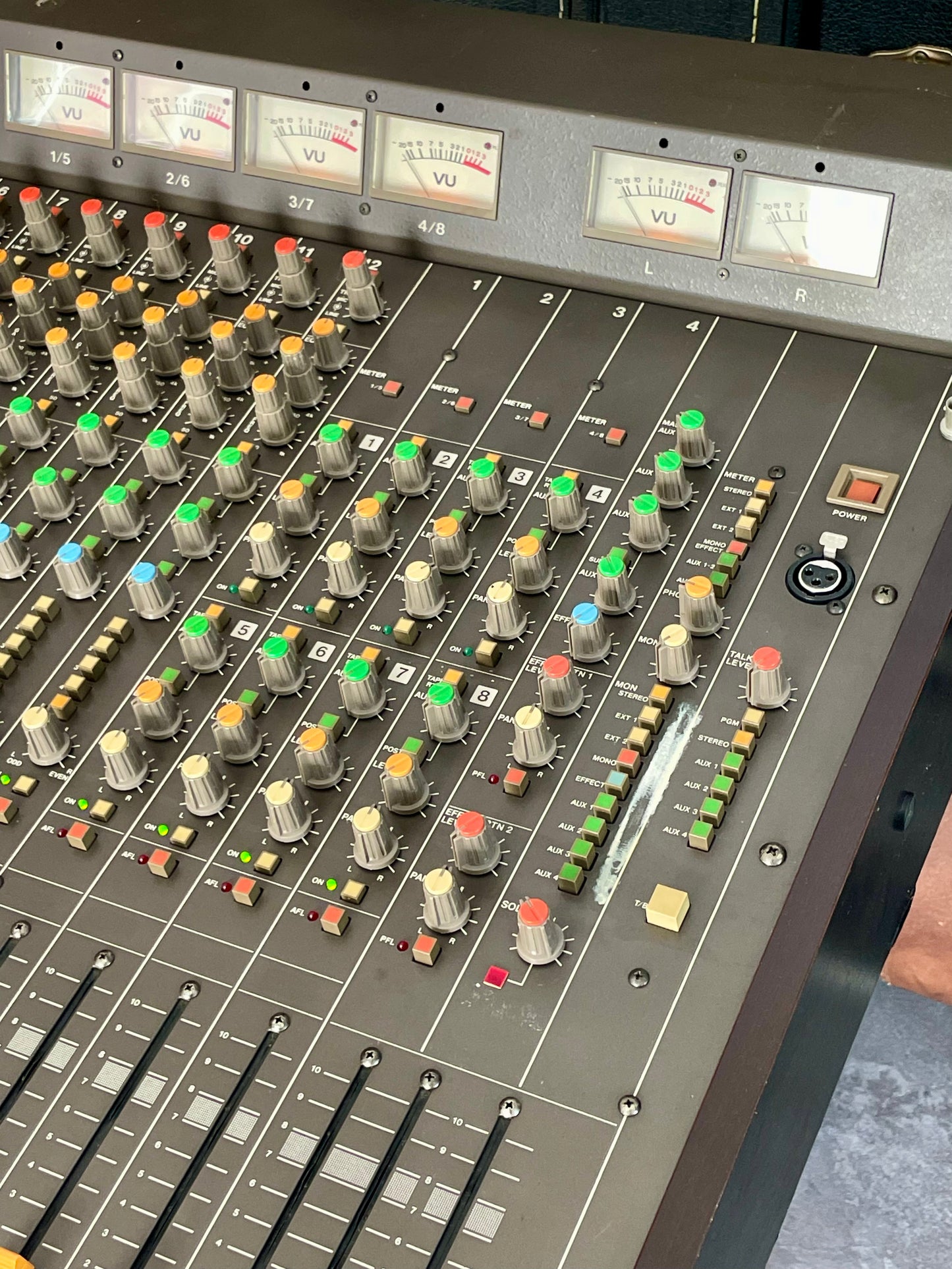 TASCAM M-312 with transformer-balanced direct out CAPI API-style (1983 - 1987) - Fully serviced + recapped
