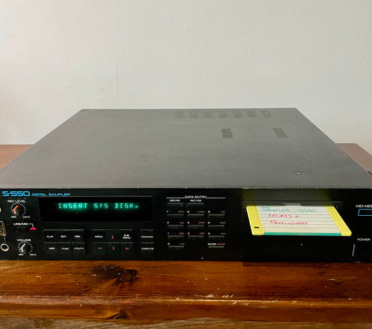 Roland S550