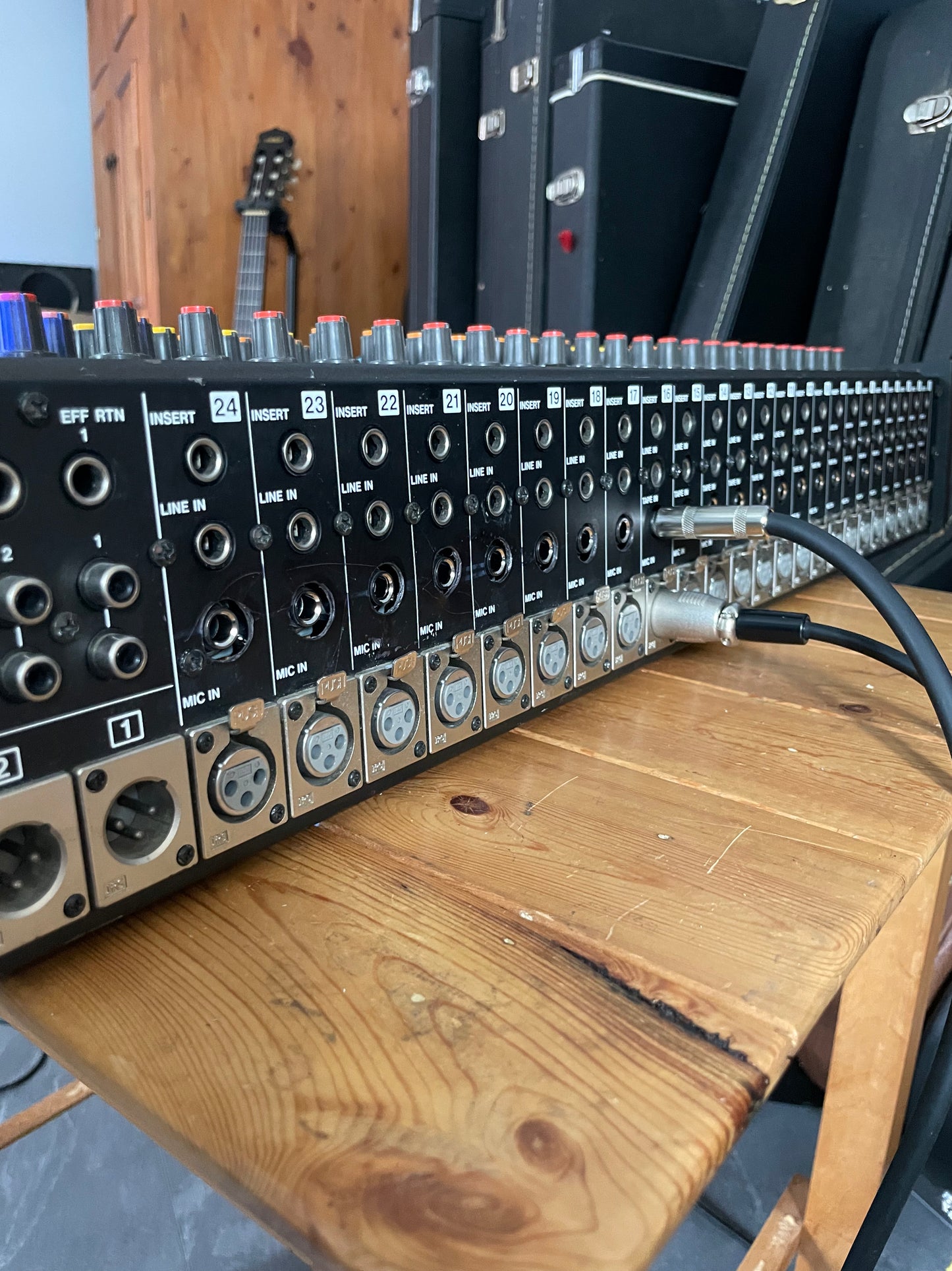 Tascam M-224 Adam