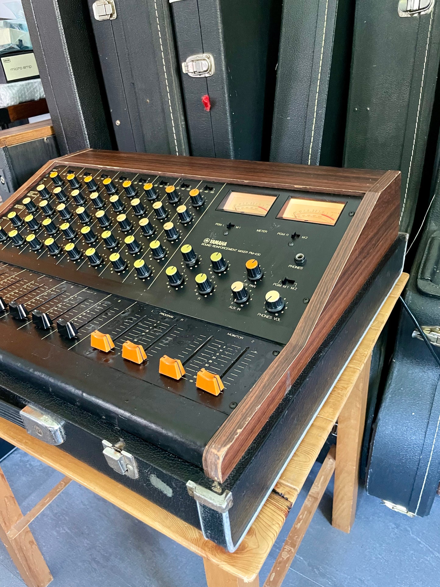 Yamaha PM-430 "Japa-Neve" fully recapped + Direct-Out. Tamura transformers 8-Channel Mixing Console 1970s