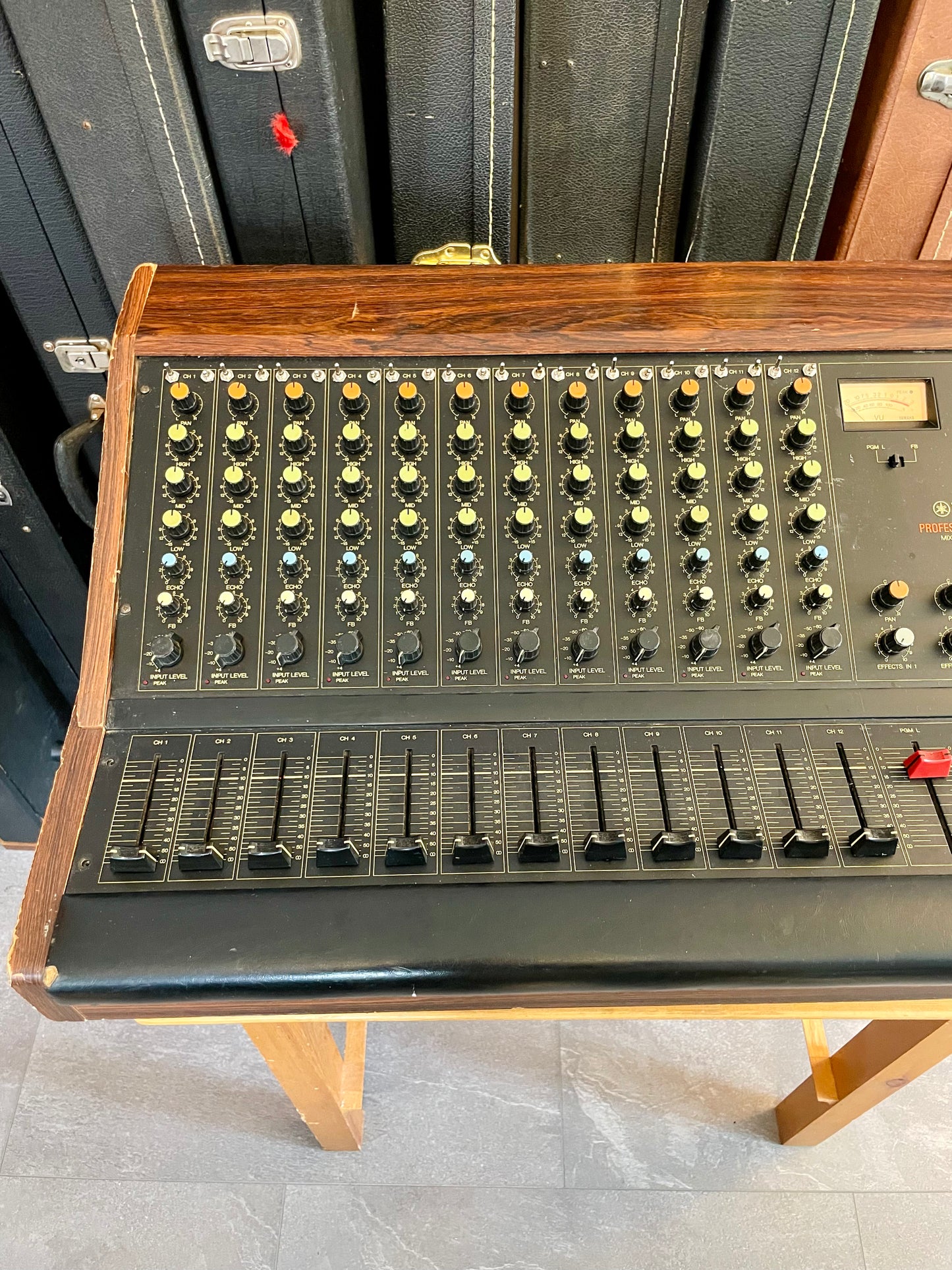 Yamaha M512 - JapaNeve with Direct Outs, Tamura transformers, Polarity Reverse & Send Switching - Fully recapped and serviced