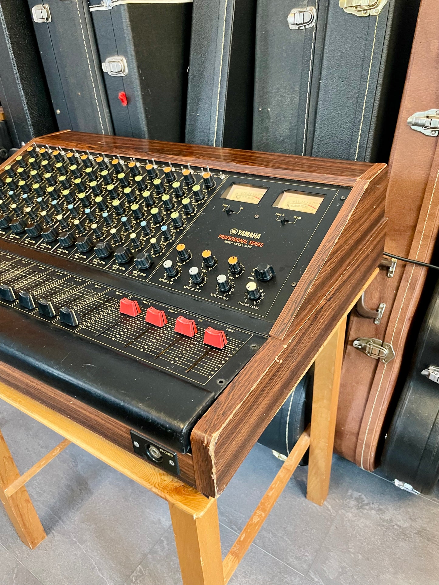 Yamaha M512 - JapaNeve with Direct Outs, Tamura transformers, Polarity Reverse & Send Switching - Fully recapped and serviced
