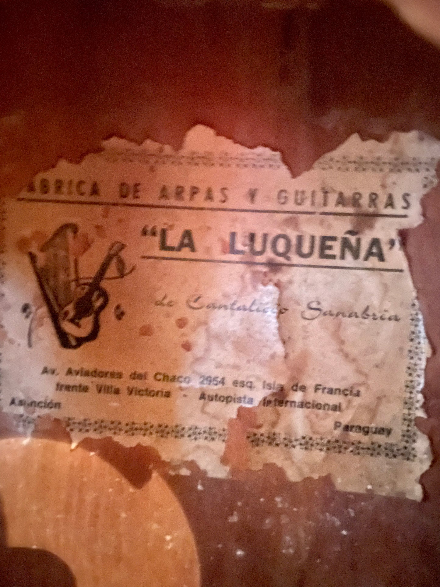 "La Luqueña" - Table massive - Fabriquée au Paraguay, Dos entièrement en acajou