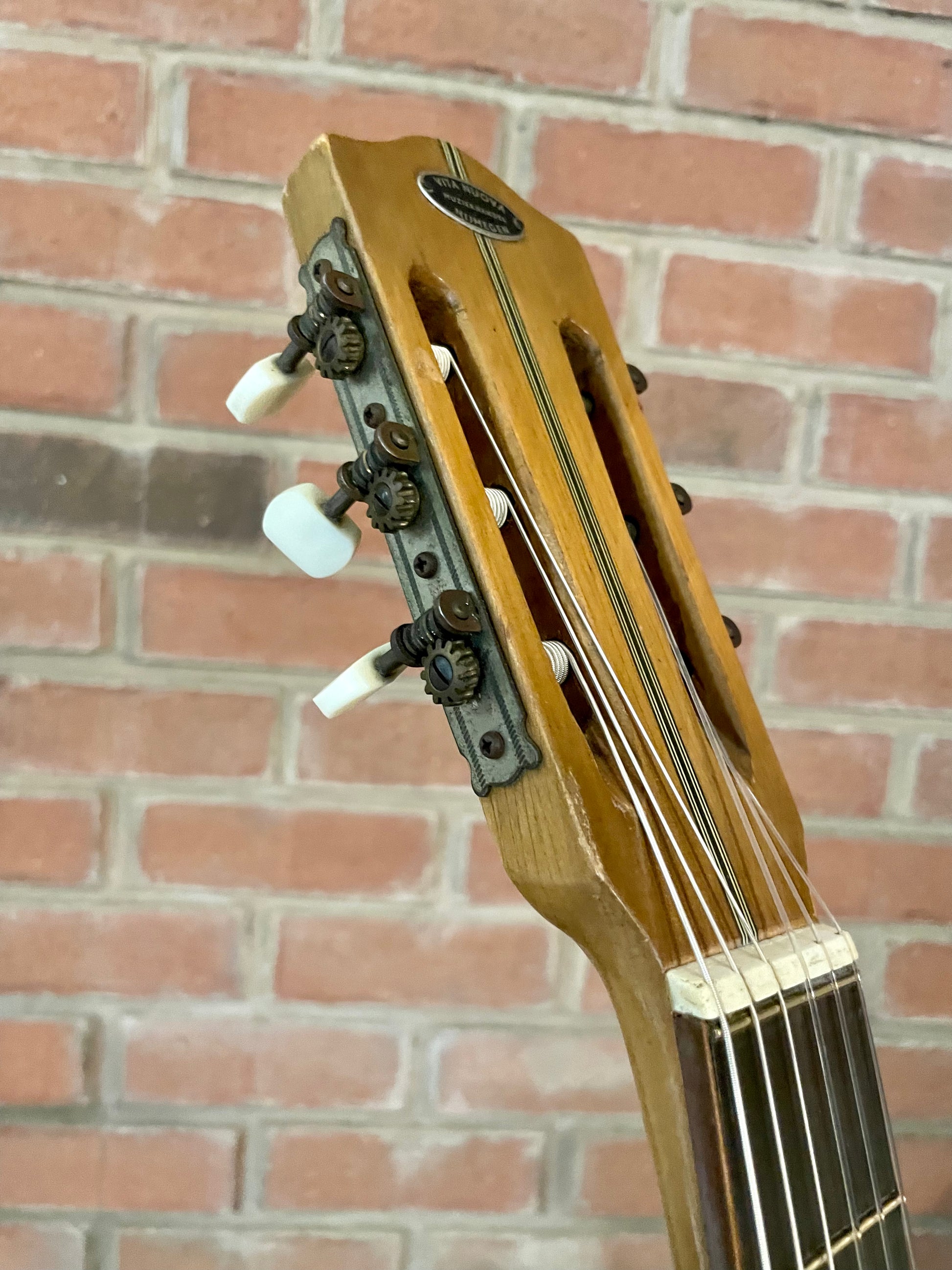 Kiso suzuki classical guitar hotsell